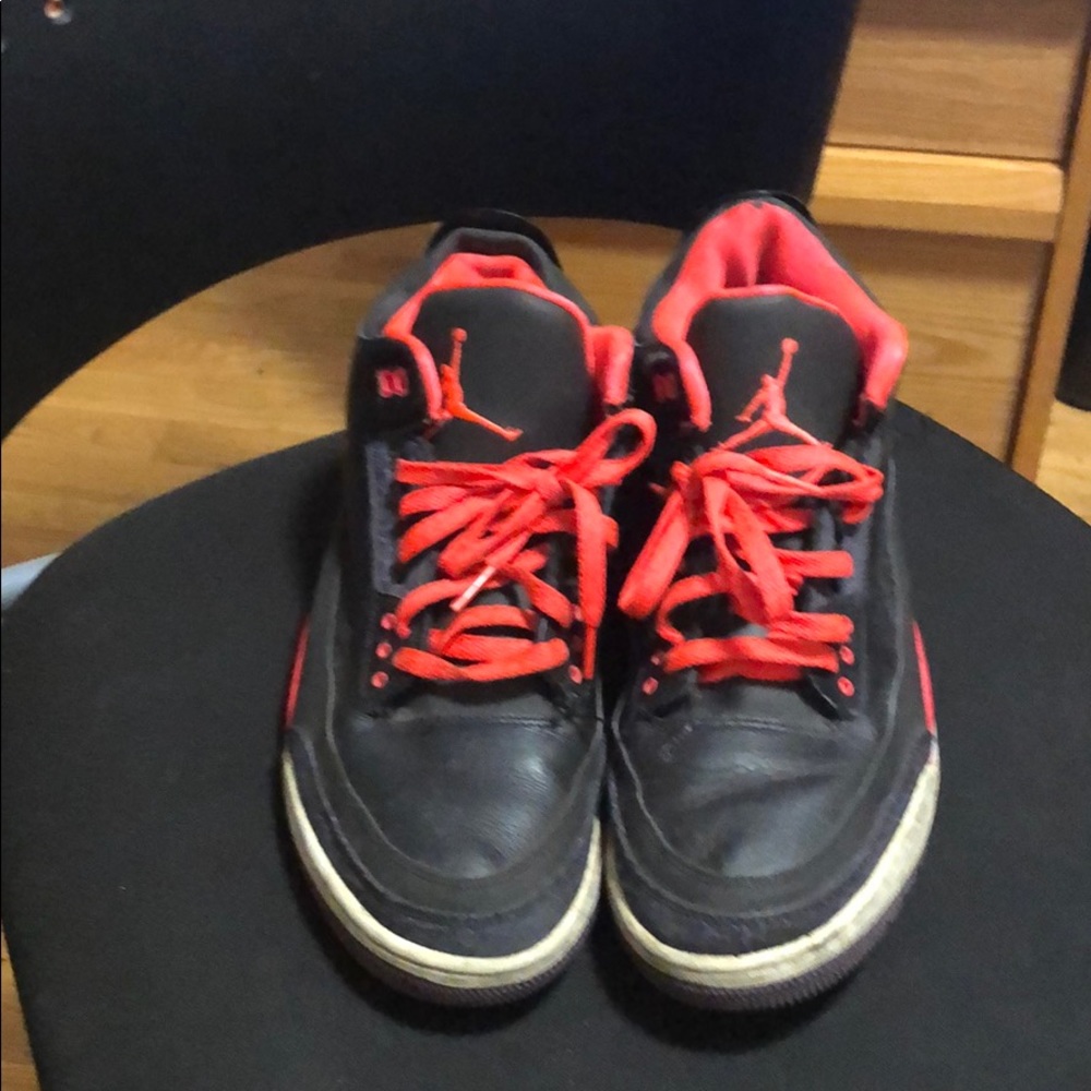 Retro Jordan 3 “infrared”